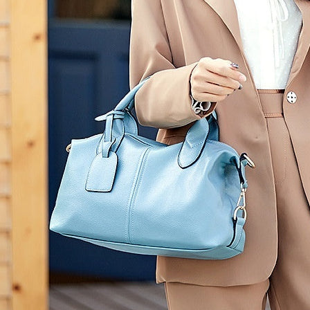 Sac à main élégant et spacieux avec bandoulière