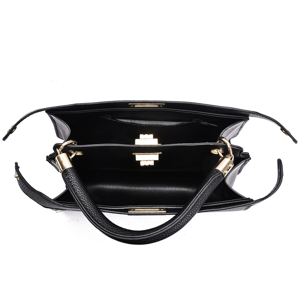 Sac élégant avec pochette, raffinement à porter chaque jour