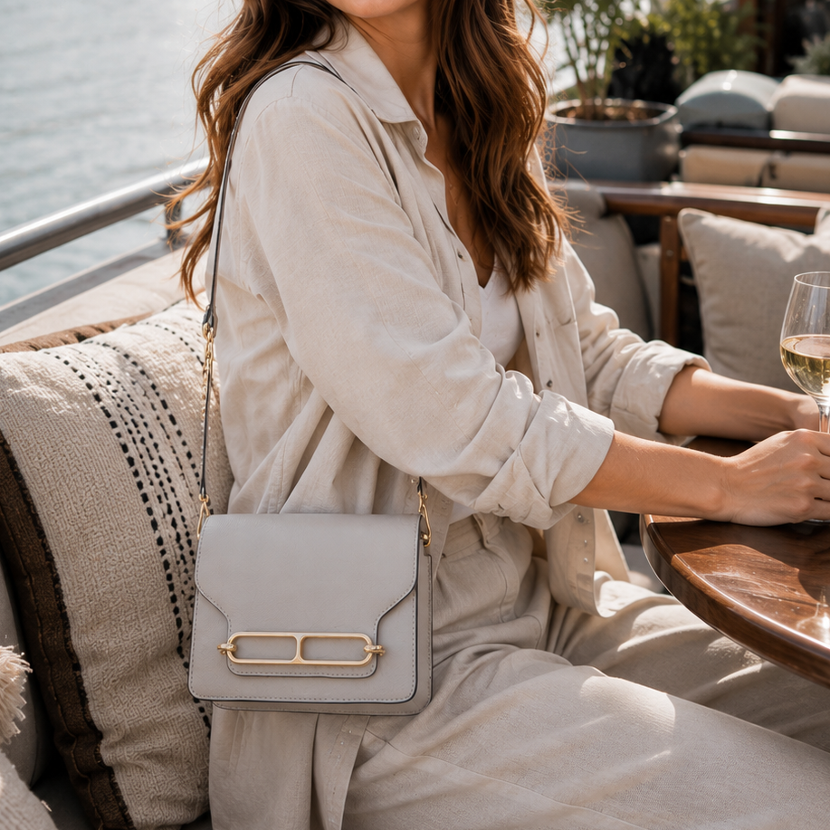 Sac en cuir à fermoir bijou, une pièce qui se remarque